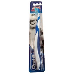 ZK ORAL-B Junior Star Wars Soft (6-12 let)