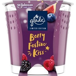 GLADE svička W24 Berry Festive Kiss 112 g