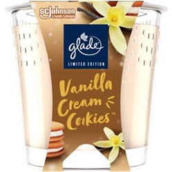 GLADE svíčka W24 Vanilla Cream Cookies 112 g