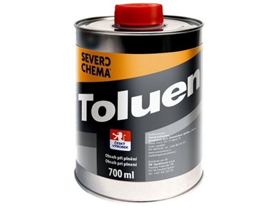 TOLUEN 700 ml