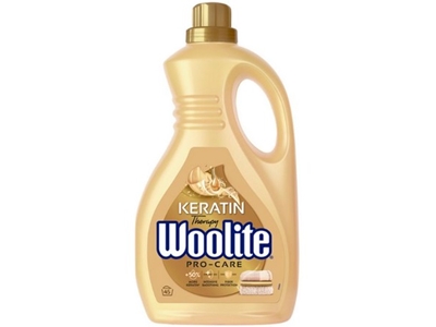 WOOLITE prací gel  Pro-Care 2,7 l